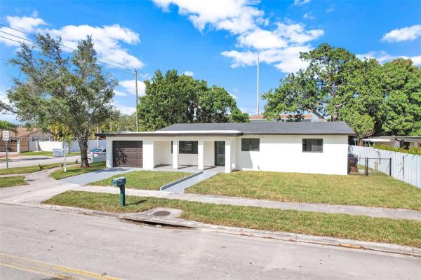 Douglas Estates, 695 W 73rd Pl, Hialeah, Florida 33014, image 2