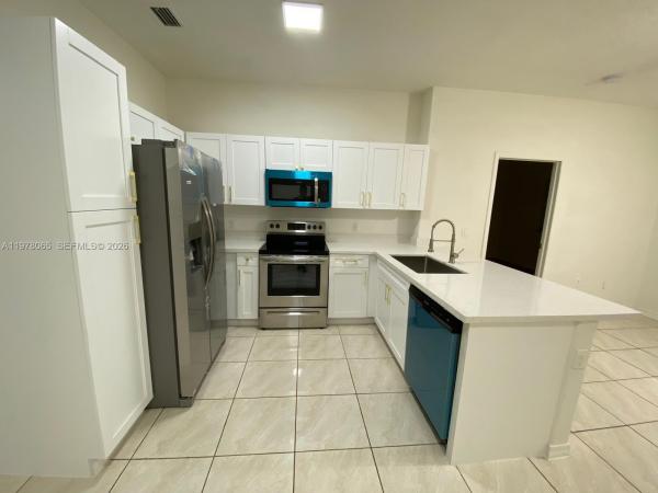 13252 Old Biscayne Dr #803, Homestead, Florida 33033, image 2