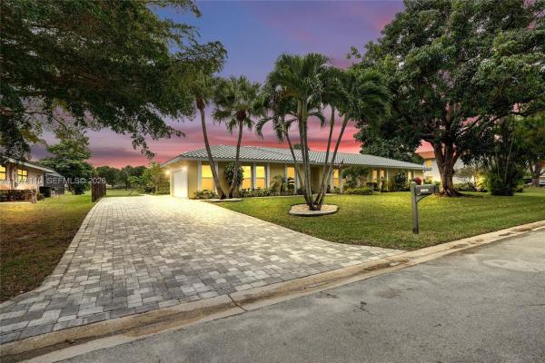 Coral Springs Country Club, 11181 NW 26th Dr, Coral Springs, Florida 33065, image 1