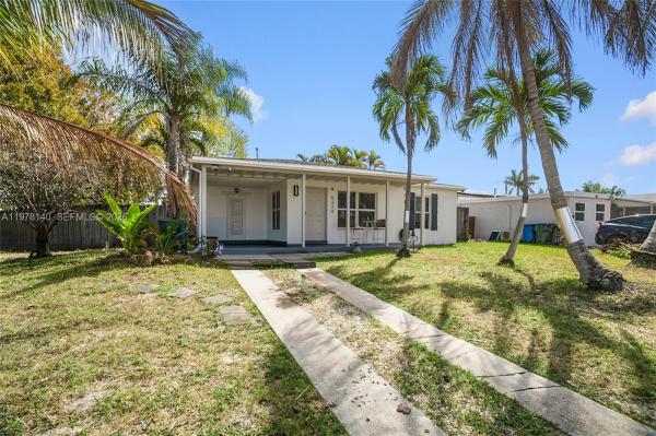 North Andrews Terrace, 5324 NE 3rd Ter, Oakland Park, Florida 33334, image 2