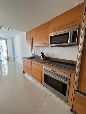 Icon Brickell Tower 2, 495 Brickell Ave #4306, Miami, Florida 33131, image 1