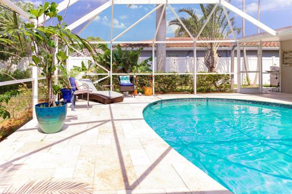 Floresta Estates, 809 SE 14th Dr, Deerfield Beach, Florida 33441, image 1