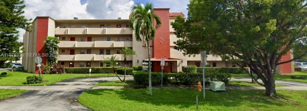 1501 NE 191st St #C312, Unincorporated Dade County, Florida 33179, image 1