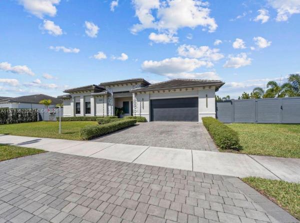 Galiano Pointe, 13351 SW 190th St, South Miami Heights, Florida 33177, image 2