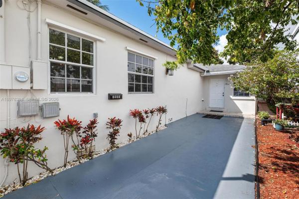 Realty Securities Corporation, 2862 SW 38th Ct, Miami, Florida 33134, image 1