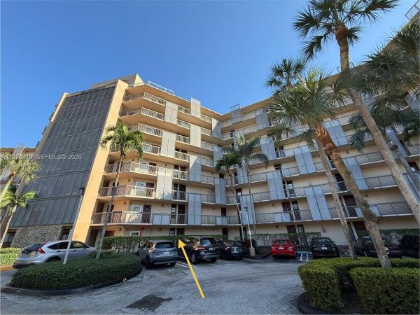 Bravura, 3301 N Country Club Dr #106, Aventura, Florida 33180, image 1