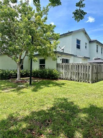 Fiji, 133 SE 28th Ter #8, Homestead, Florida 33033, image 1