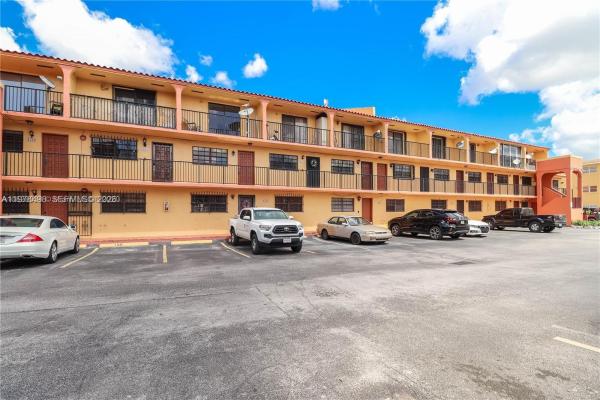 1279 W 51st Pl #B-13, Hialeah, Florida 33012, image 1