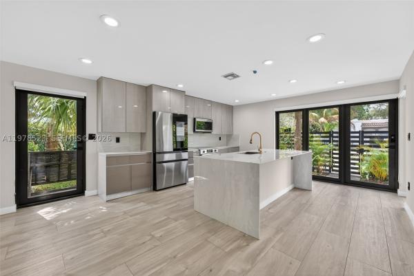 Alta Vista, 5101 N Miami Ave, Miami, Florida 33137, image 1