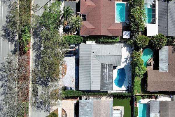 Westview, 1140 N Douglas Rd, Pembroke Pines, Florida 33024, image 3