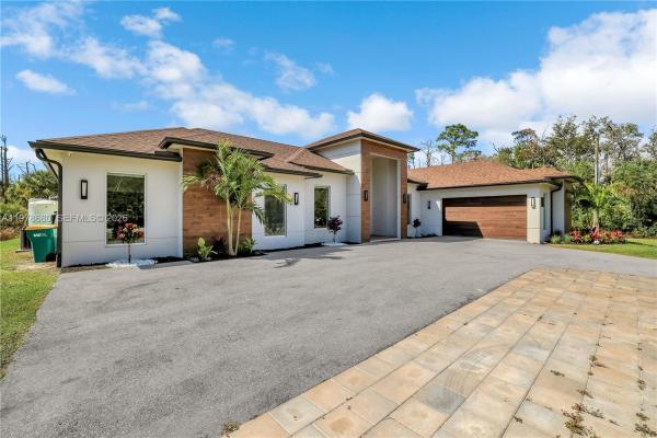 Golden Gate Estates, 1899 Wilson Blvd N, Naples, Florida 34120, image 2