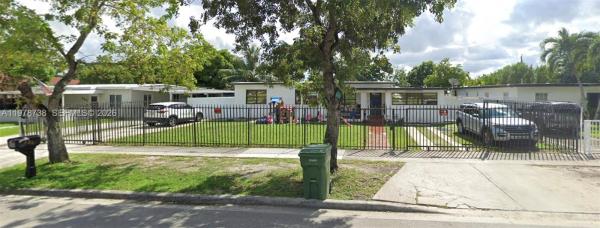 Hialeah Residential, 636 E 42nd St, Hialeah, Florida 33013, image 2