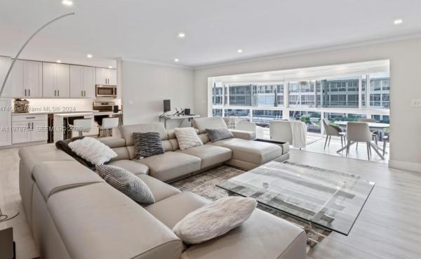 Windsor, 3050 NE 48th St #207, Fort Lauderdale, Florida 33308, image 1