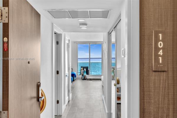 Roney Palace, 2301 Collins Ave #1041, Miami Beach, Florida 33139, image 3