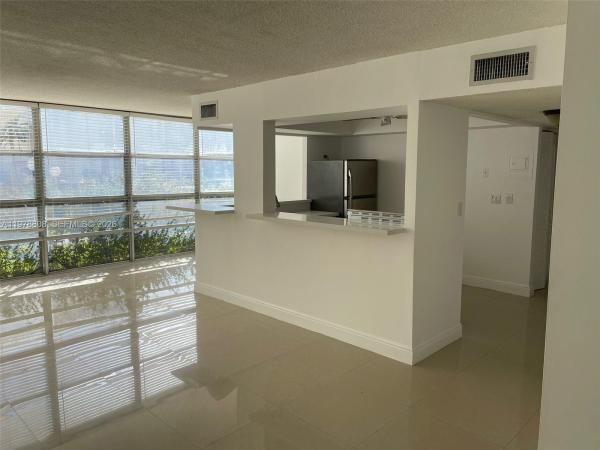 De Soto Park South, 851 Three Islands Blvd #109, Hallandale Beach, Florida 33009, image 1