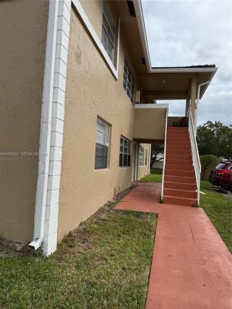 1001 Twin Lakes Dr #29-D, Coral Springs, Florida 33071, image 2