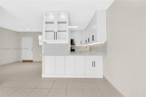 1101 SW 122nd Ave #310, Unincorporated Dade County, Florida 33184, image 1