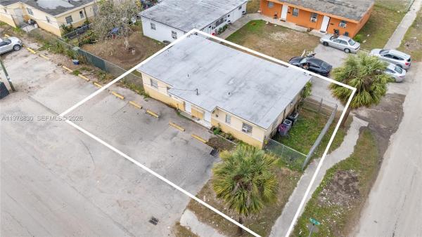 Homestead No HOA, 1101 SW 2nd St, Homestead, Florida 33030, image 2