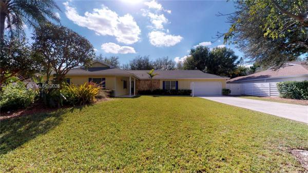 15012 SW 146th St, Unincorporated Dade County, Florida 33196, image 1