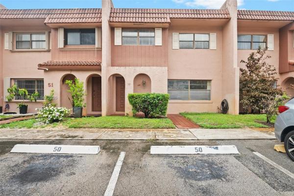 Valencia Village, 50 Matador Ln #3-23, Davie, Florida 33324, image 1