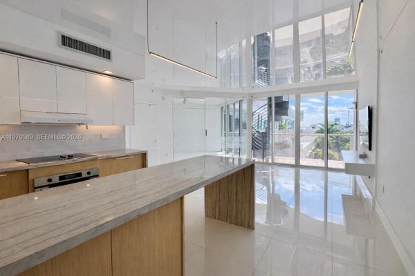 ArtePark North, 2155 Washington Ct #606, Miami Beach, Florida 33139, image 2