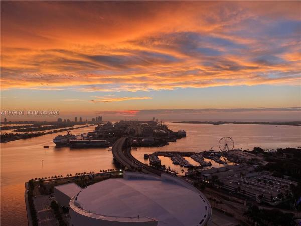 MarinaBlue, 888 Biscayne Blvd #3001, Miami, Florida 33132, image 1