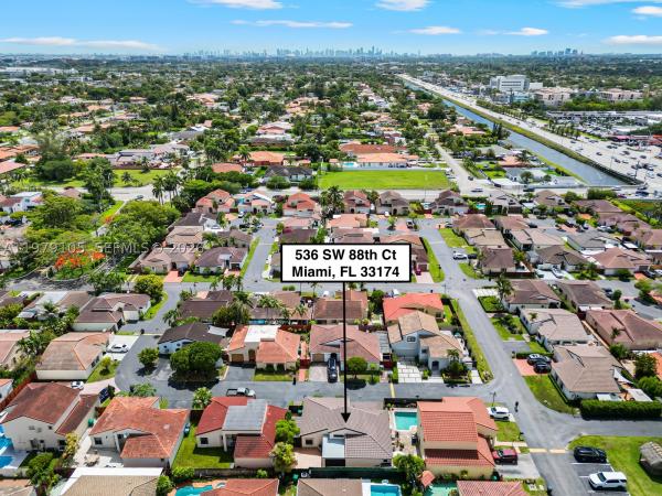 Poinciana Pointe, 536 SW 88th Ct, Fountainebleau, Florida 33174, image 3