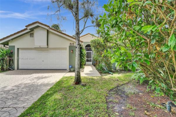 Sunrise Estates, 4242 NW 66th St, Coconut Creek, Florida 33073, image 1