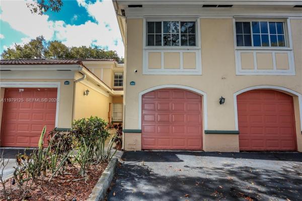 Aventine At Miramar, 2442 Centergate Dr #202, Miramar, Florida 33025, image 2