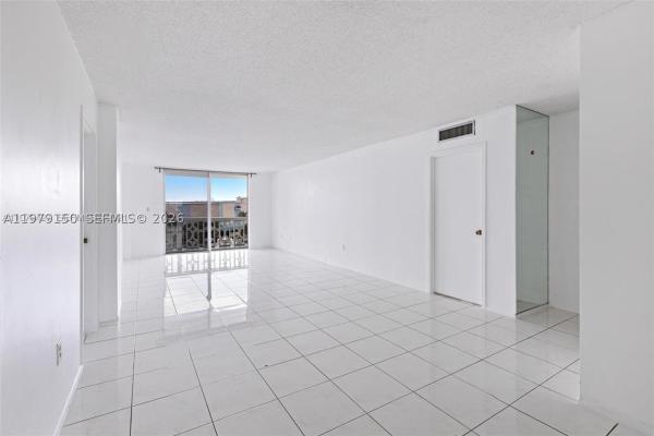 Keystone Harbor Club, 13155 Ixora Ct #406, North Miami, Florida 33181, image 3