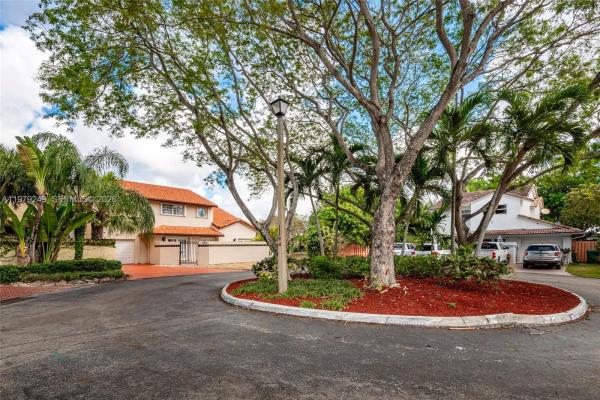 Haciendas At The Hammocks, 15025 SW 96th Ter, The Hammocks, Florida 33196, image 3