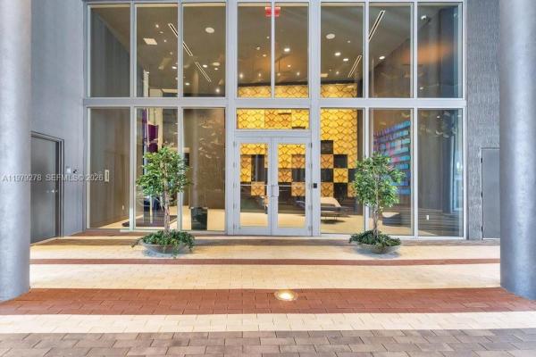 Quadro, 3900 Biscayne Blvd #N-1101, Miami, Florida 33137, image 2