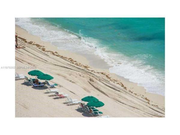 La Perla, 16699 Collins Ave #2406, Sunny Isles Beach, Florida 33160, image 2