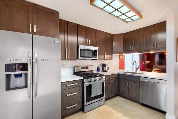 Villas Of Deerwood, 14566 SW 124th Pl, Three Lakes, Florida 33186, image 1