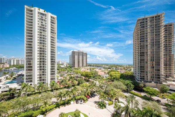 The Parc At Turnberry Isle, 19400 Turnberry Way #932, Aventura, Florida 33180, image 1