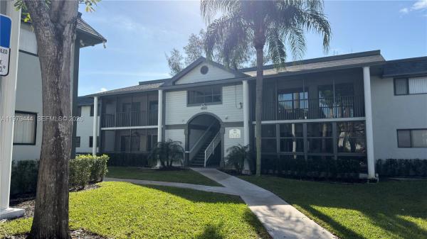 468 NE 206th Ln #201, Unincorporated Dade County, Florida 33179, image 1