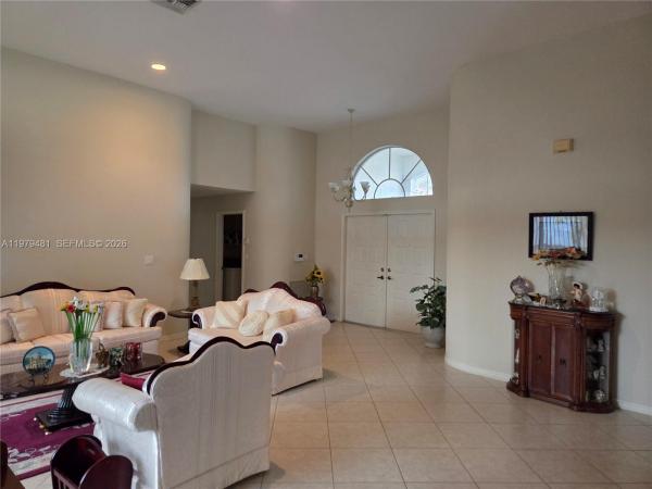 Sunset Pointe At Silver Lakes, 17594 SW 12th St, Pembroke Pines, Florida 33029, image 1