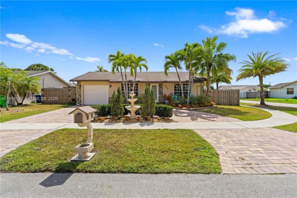 9136 NW 32nd Pl, Sunrise, Florida 33351, image 1