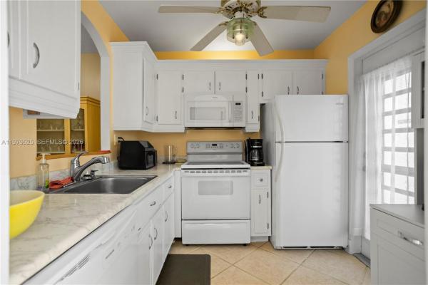 Fairfax Hall, 4411 NW 16th St #201F, Lauderhill, Florida 33313, image 3