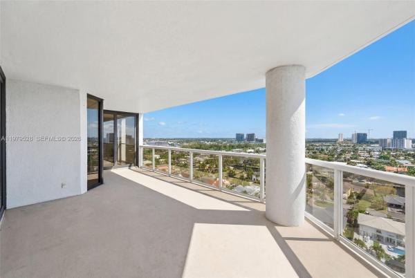Harbor Tower At The Waterways, 3600 Yacht Club Dr #1802, Aventura, Florida 33180, image 3