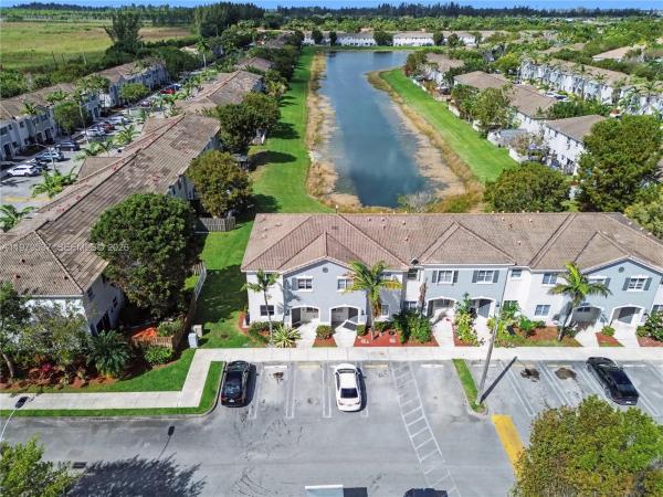 Venetia Groves, 3070 SE 17th Ave, Homestead, Florida 33035, image 3