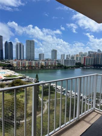 Winston Towers 700, 290 174th St #1611, Sunny Isles Beach, Florida 33160, image 1