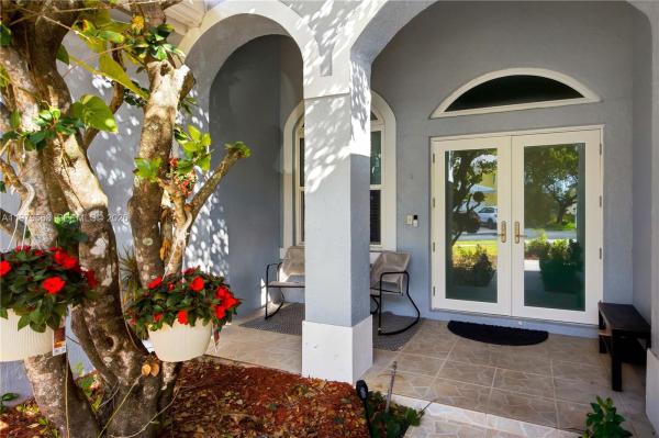 North Gate, 2615 SE 5th Ct, Homestead, Florida 33033, image 3
