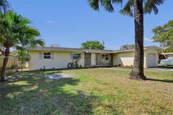 Cutler Ridge Pines, 19830 SW 92nd Ave, Cutler Bay, Florida 33157, image 1