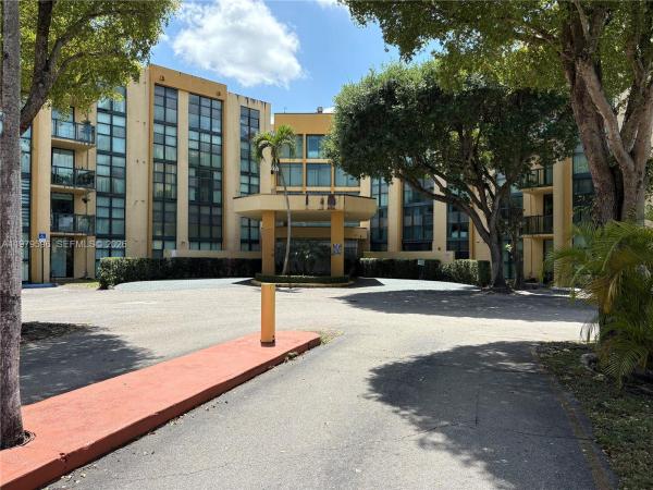 11800 SW 18th St #517-4, Unincorporated Dade County, Florida 33175, image 1