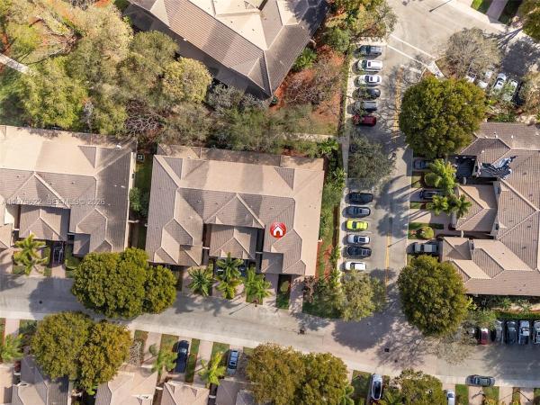 Courtyard At The Grove, 3892 Tree Top Dr, Weston, Florida 33332, image 1