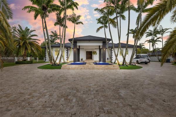 11950 SW 43rd St, Unincorporated Dade County, Florida 33175, image 1