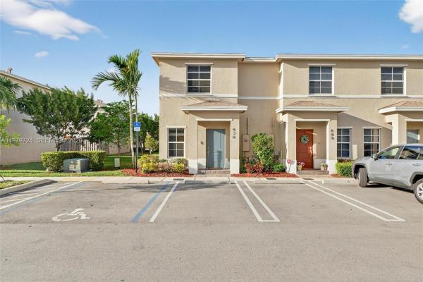 Keys Pointe, 476 NE 4th Ln, Florida City, Florida 33034, image 2
