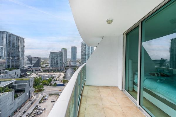 Brickell On The River South Tower, 41 SE 5th St #1508, Miami, Florida 33131, image 2