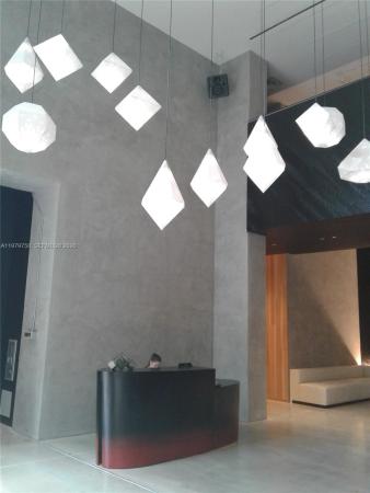 Centro, 151 SE 1st St #906, Miami, Florida 33131, image 1